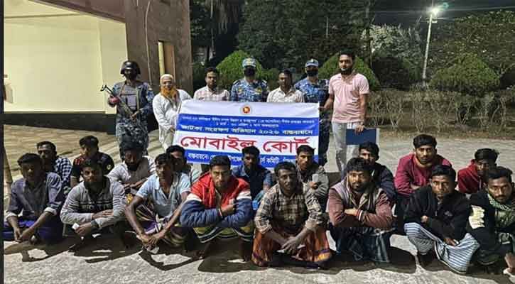 চাঁদপুরে জাটকা রক্ষা অভিযান,  ইলিশ শিকারে ১৭ জেলে আটক