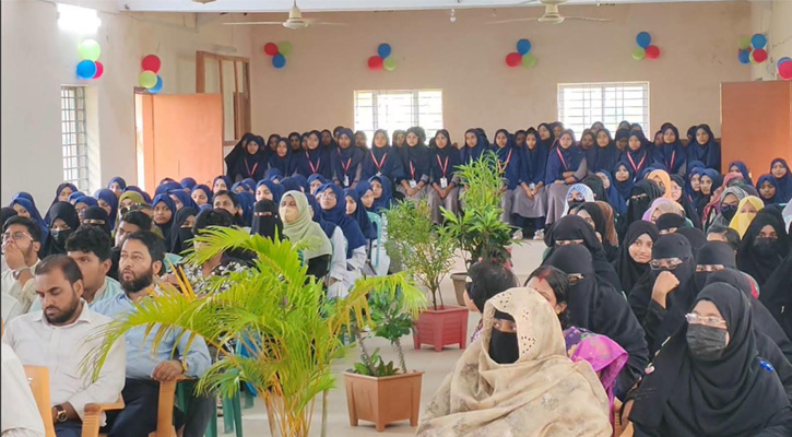ঈদগাঁওয়ে জিপিএ-৫ প্রাপ্ত শিক্ষার্থীদের সংবর্ধনা