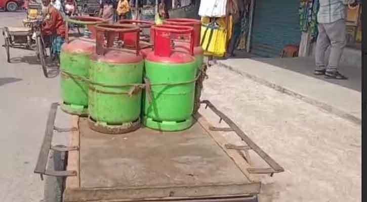 রামপালে ভ্রাম্যমাণ আদালতে অভিযান, তিন গ্যাস ব্যবসায়ীকে জরিমানা