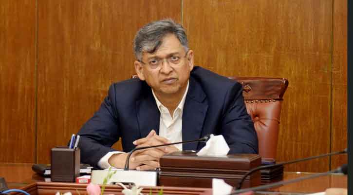 আগে সংসদে আসেন, তারপর গণভোটের বিষয়ে সিদ্ধান্ত : স্বরাষ্ট্রমন্ত্রী