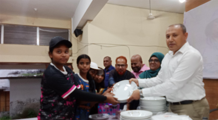 মুকসুদপুরে গ্রীষ্মকালীন ক্রীড়া প্রতিযোগিতা ও পুরস্কার বিতরণ