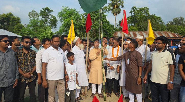 সিংড়ায় এড. মুন্টু ও শামীম আল রাজির  স্মরণে ফুটবল টুর্নামেন্টের শুভ উদ্বোধন