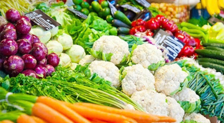 শীতে সবজির দাম কমেছে, ক্রেতাদের স্বস্তি