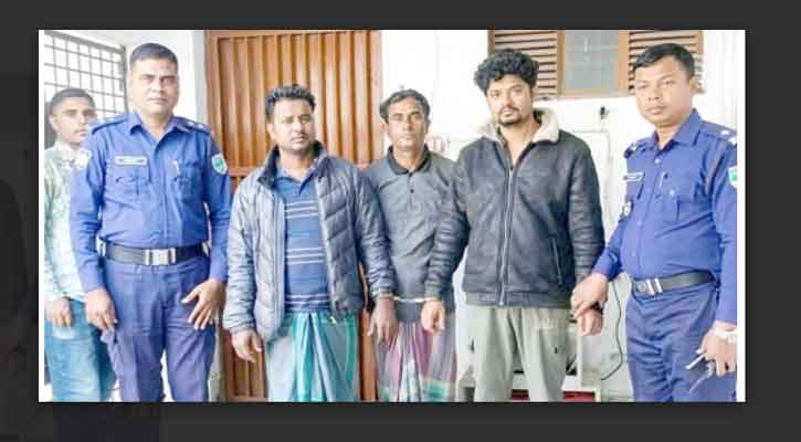 নড়াইলে ডিবির অভিযানে চোরাই  মোটরসাইকেল উদ্ধার,আটক  ৪