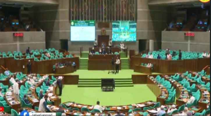 সংসদে বিরল ইতিহাস, সরকারি দলের এমপির মুলতবি প্রস্তাব গ্রহণ