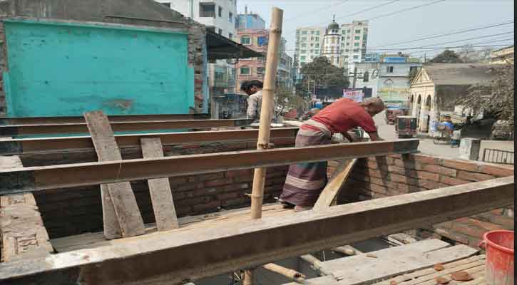 কুষ্টিয়া শহর যুবদল নেতা মুস্তাফিজুর রহমান সুমনের বিরুদ্ধে  অভিযোগ