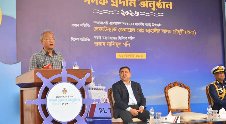 লুট হওয়া অস্ত্র উদ্ধার না হওয়া নির্বাচনের জন্য চ্যালেঞ্জ নয়: স্বরাষ্ট্র উপদেষ্টা