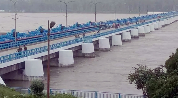 তিস্তার পানি বাড়ায় ভারতে ‘রেড অ্যালার্ট’, বাংলাদেশেও সতর্কতা