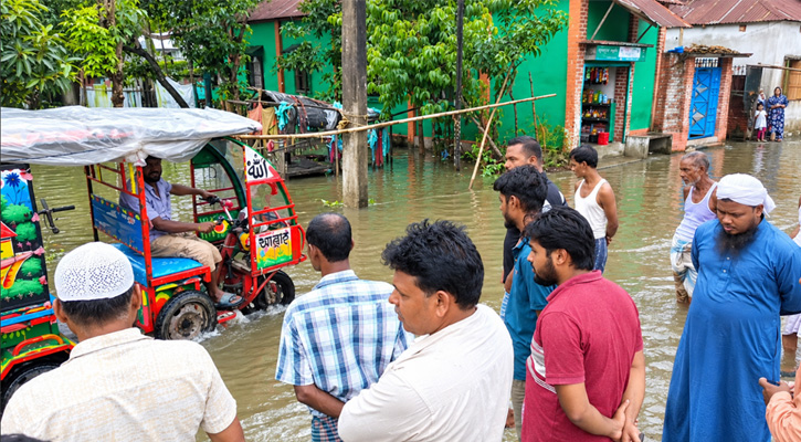 ঘোড়াশাল পৌরসভায় জলাবদ্ধতা ও নিষ্কাশন সমস্যা: চরমে জনদুর্ভোগ