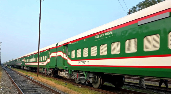 ভারত থেকে বাংলাদেশ পৌঁছাল ১৮টি নতুন যাত্রীবাহী কোচ