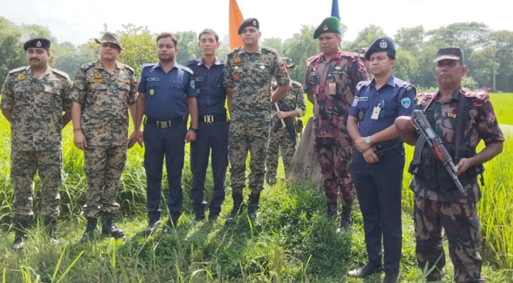 বিএসএফের হাতে আটক দুই পুলিশ সদস্যকে ফেরত আনল বিজিবি