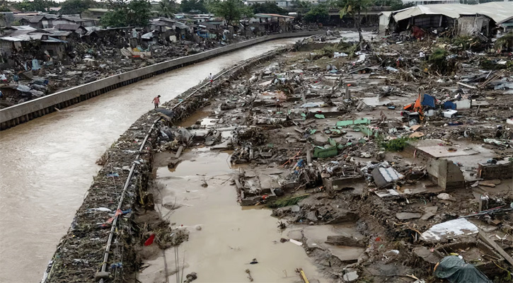 ফিলিপাইনে টাইফুন কালমেগির আঘাতে নিহত ৫২