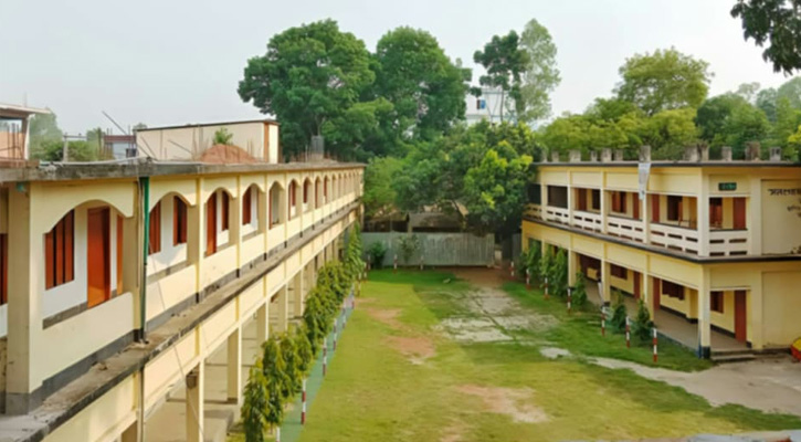 সলঙ্গাতে এসএসসিতে ২১৯৩ জন শিক্ষার্থীর অংশ গ্রহন