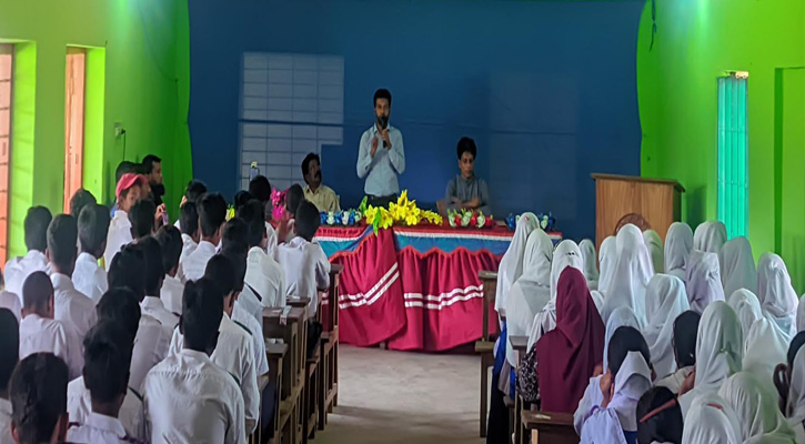 সাতক্ষীরায় ভোক্তা অধিকার বিষয়ক সচেতনতামূলক সভা