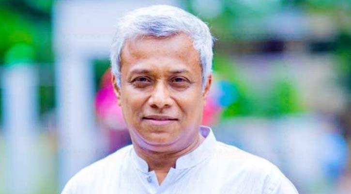 বন্দরে পৌঁছেছে কয়েকটি তেলের জাহাজ