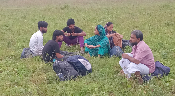 দুই সীমান্তে ১৫ জনকে পুশইনের চেষ্টা রুখে দিল বিজিবি