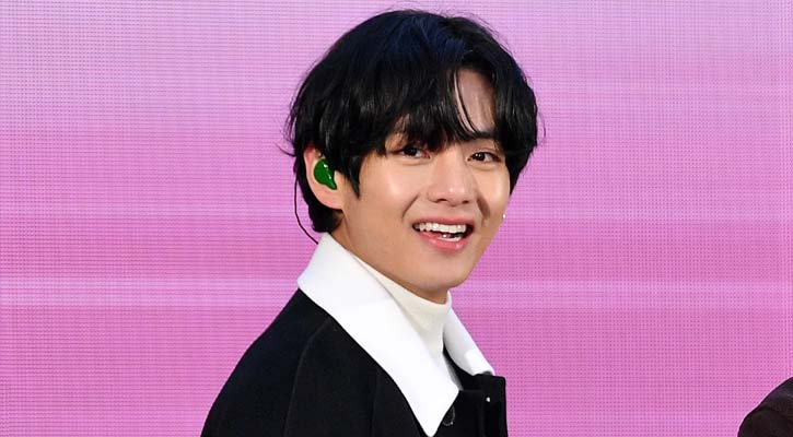 অভিনয়ে ফিরছেন বিটিএস সদস্য ভি