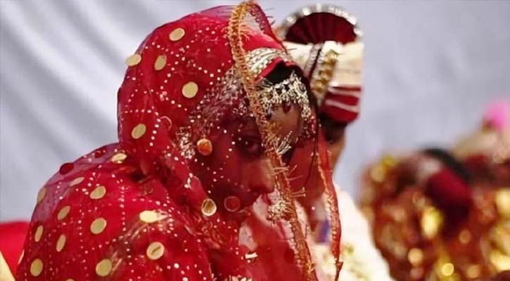 বাসর রাতে মুখ ধোয়ার পর কনেকে চিনতে পারছেন না বর! অতঃপর...