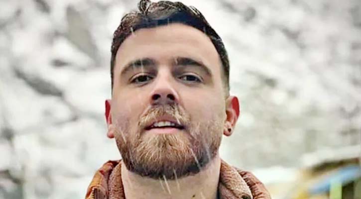 সেই এরফানের মৃত্যুদণ্ড স্থগিত করল ইরান