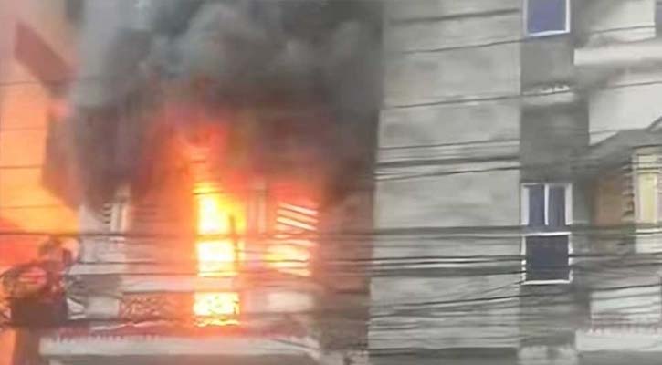 উত্তরায় অগ্নিকাণ্ডে নিহত বেড়ে ৫, পরিচয় মিলেছে  ৩ জনের