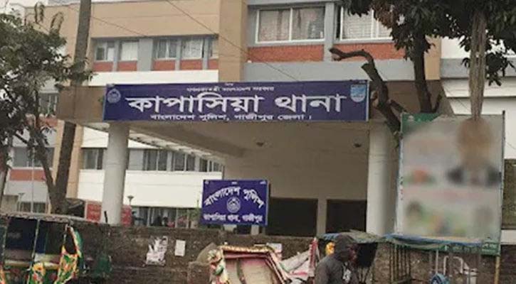 প্রবাসীর স্ত্রী-সন্তানসহ ৫ জনকে গলা কেটে হত্যা