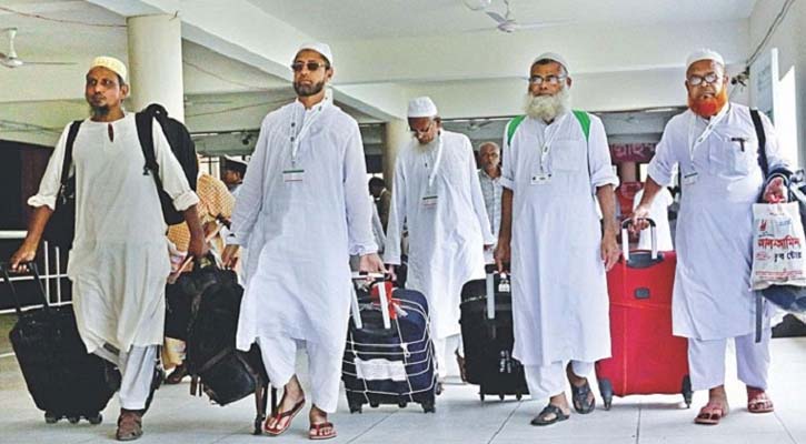 সৌদি পৌঁছেছেন ২৯ হাজার ৩১৫ বাংলাদেশি হজযাত্রী