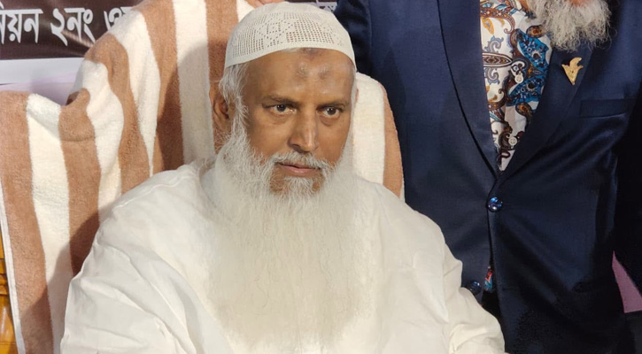 রিয়াদ বিমানবন্দরে হামলার নিন্দা ধর্মমন্ত্রী কায়কোবাদের