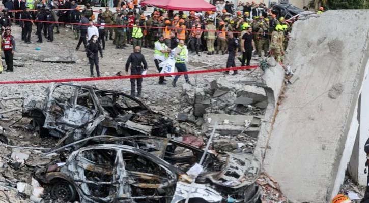 লেবাননে ইসরায়েলের বিমান হামলায় নিহত ৩১