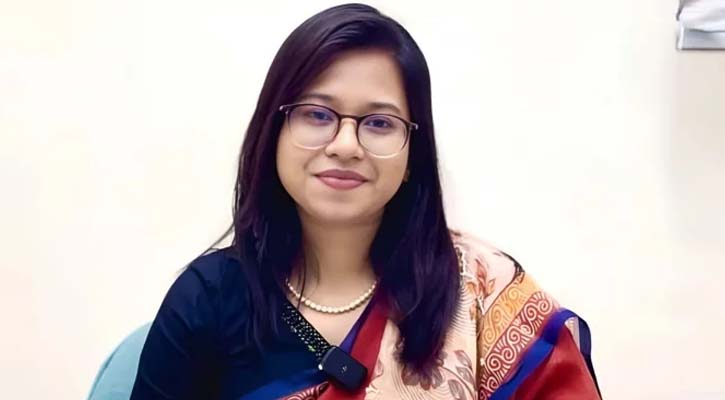 মনিরা শারমিনের মনোনয়ন কি বৈধ, যে সিদ্ধান্ত নিলো ইসি