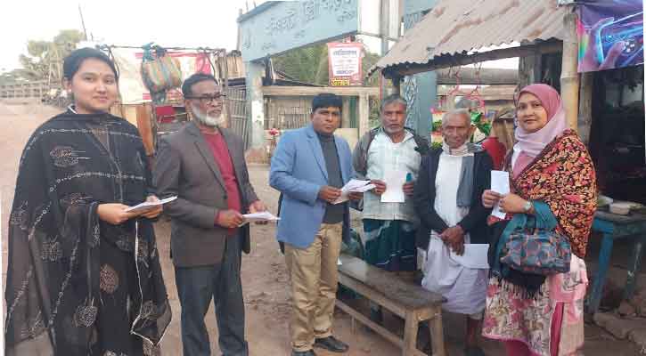 মণিরামপুরে লাঙ্গল প্রতীকের প্রার্থীর গণসংযোগ