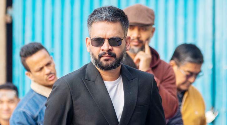 ৪ বারের প্রধানমন্ত্রী ওলিকে হারিয়েছেন র‌্যাপার বলেন্দ্র শাহ