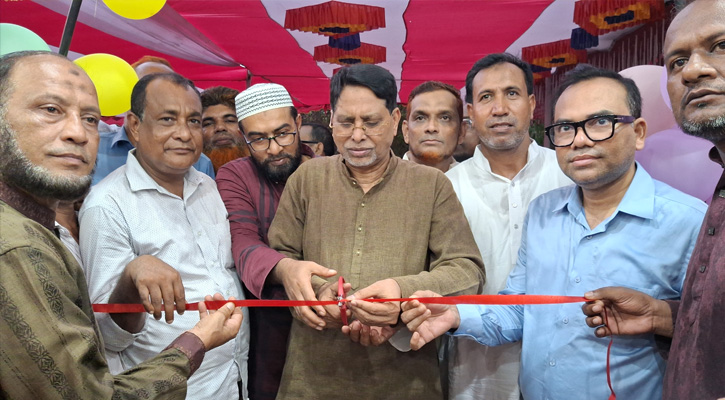 কবিরহাটে ইসলামীয়া হাসপাতালের উদ্বোধন