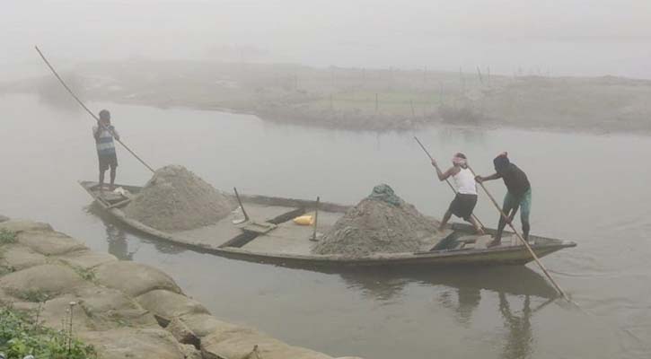 নীলফামারীতে বাড়ছে শীতের দাপট, শৈত্যপ্রবাহের আভাস