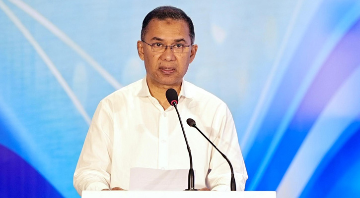 ফ্যাসিবাদী শাসনের অবসানের পর দেশ গণতন্ত্রের পথে হাঁটছে: প্রধানমন্ত্রী