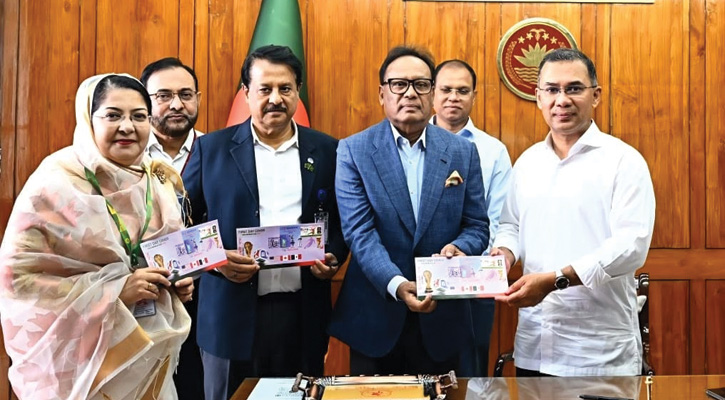 বিশ্বকাপ উপলক্ষে স্মারক ডাকটিকিট উন্মোচন করলেন প্রধানমন্ত্রী