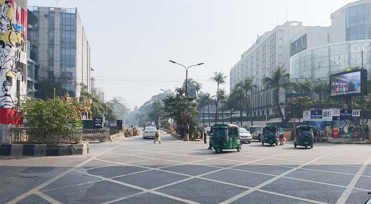 শাহবাগ ও ইন্টারকন্টিনেন্টাল এলাকায় পুলিশের বাড়তি নিরাপত্তা