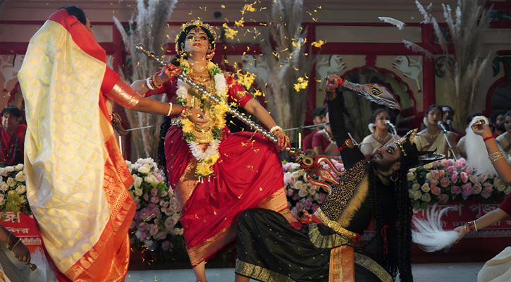 মহালয়ার মধ্য দিয়ে শুরু হলো দুর্গাপূজার ক্ষণগণনা
