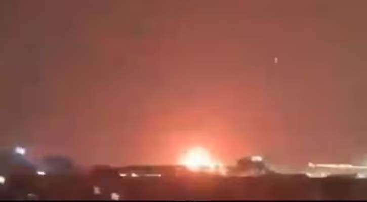 কাতারে এলএনজি স্থাপনায় ক্ষেপণাস্ত্র হামলা, ভয়াবহ আগুন