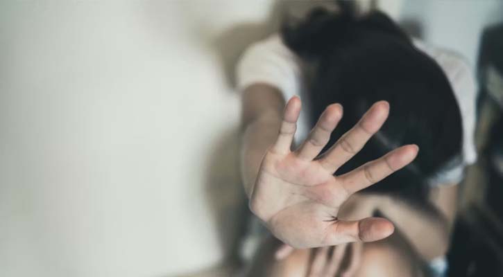 বন্ধুর সঙ্গে চা বাগানে ঘুরতে গিয়ে সংঘবদ্ধ ধর্ষণের শিকার!