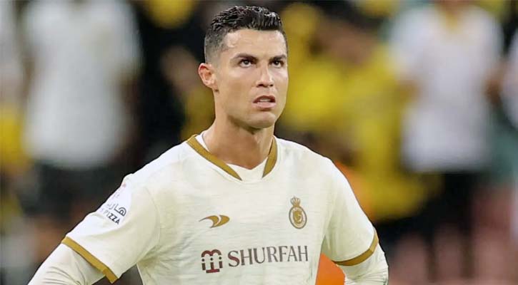 নিষেধাজ্ঞা কমল রোনালদোর