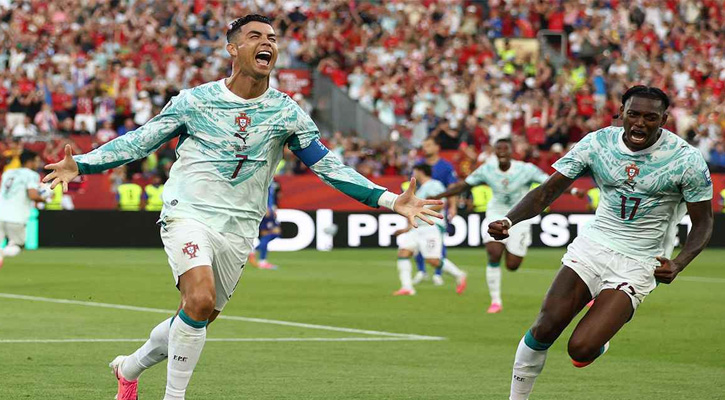 ক্রোয়েশিয়াকে বিদায় করে শেষ ষোলোয় রোনালদোর পর্তুগাল