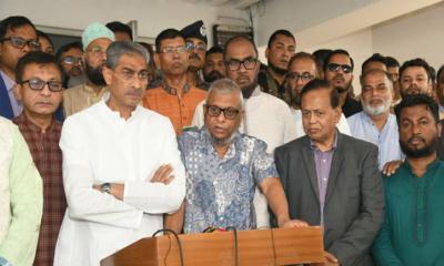 প্রবাসীদের জন্য প্রবাসী কার্ড খুব শিগগিরই চালু করবো: প্রবাসী কল্যাণমন্ত্রী