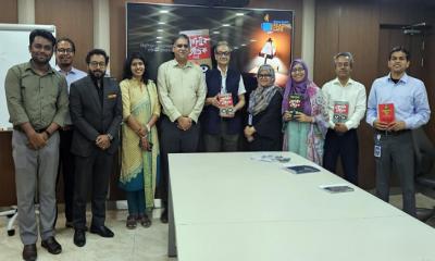 ব্র্যাক ব্যাংক রিডিং ক্যাফেতে বিভূতিভূষণ ও আলবেয়ার কাম্যুর সাহিত্য নিয়ে অনবদ্য আলোচনা