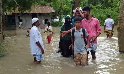 চাঁদপুরে মেঘনার পানি বিপদসীমার ওপরে, উপকূলীয় অঞ্চল প্লাবিত