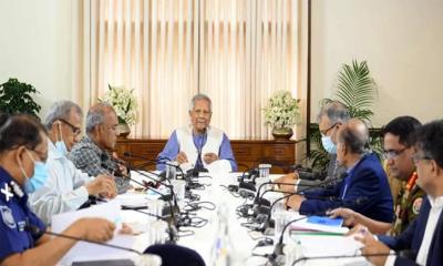 অবাধ ও নিরপেক্ষ নির্বাচন করতে আইনশৃঙ্খলা বাহিনীকে নির্দেশ প্রধান উপদেষ্টার