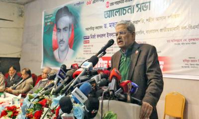 অন্তর্বর্তী সরকার নিরপেক্ষ ভূমিকা পালন করতে পারছে না: মির্জা ফখরুল