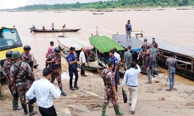 সিলেটে সাদাপাথরে অভিযান: ৭০ ট্রাক জব্দ, ৩৫ হাজার ঘনফুট পাথর উদ্ধার