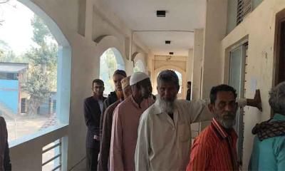 ফরিদপুরে শান্তিপূর্ণভাবে  ভোটগ্রহণ, কঠোর নিরাপত্তায় ১৭ লাখ ৭১ হাজার ভোটার