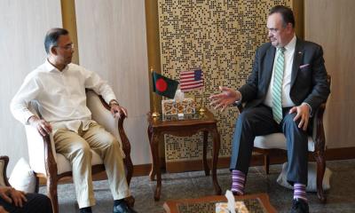 প্রধানমন্ত্রীর সঙ্গে মার্কিন রাষ্ট্রদূতের সৌজন্য সাক্ষাৎ