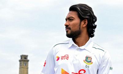 টেস্টের অধিনায়কত্ব ছাড়লেন নাজমুল হোসেন শান্ত